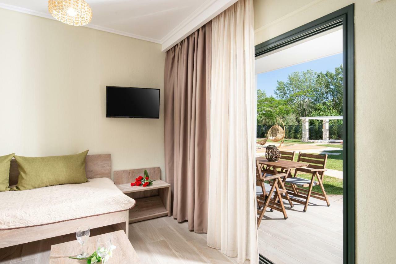 Aelia Suites Valti Exterior photo